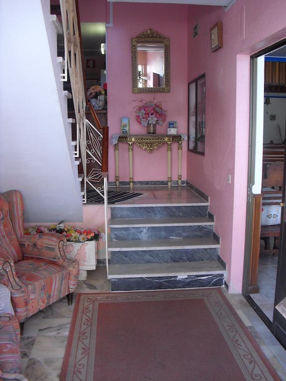 Residencial Nosso Paraiso Bed and Breakfast Quarteira Exterior foto