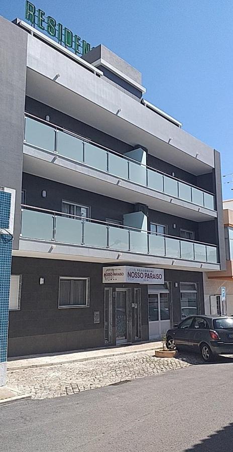 Residencial Nosso Paraiso Bed and Breakfast Quarteira Exterior foto